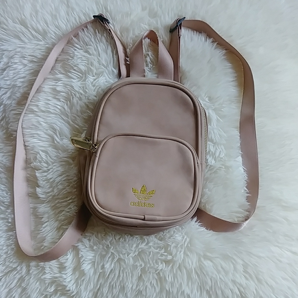 🌺Adidas Mini Backpack